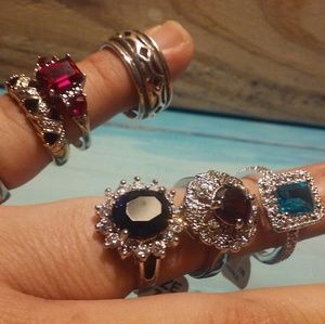 6 Costume Jewelry Rings